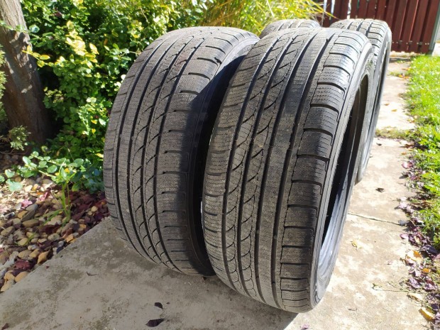 Pirelli s Tracmax hasznlt, jszer tli gumik 215/55R17 mretben