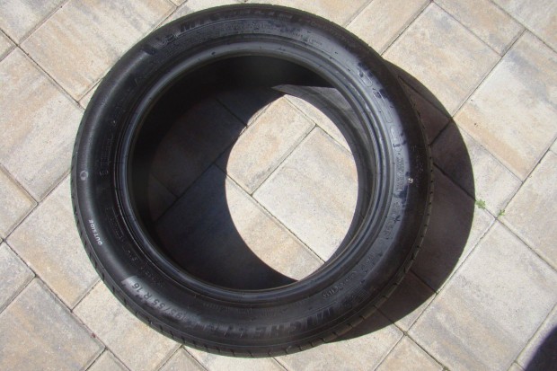 Pirelli gumi
