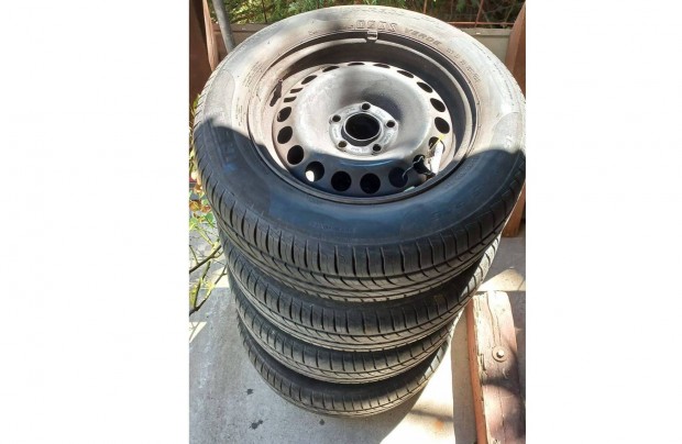 Pirelli gumiabroncs lemezfelnivel 195/65/R15 H91