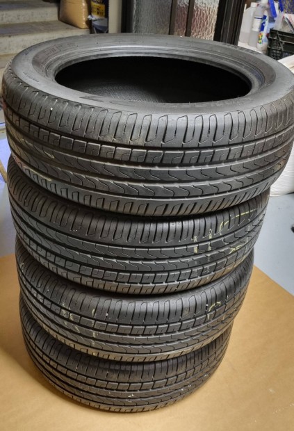 Pirelli nyri gumi szett 17"