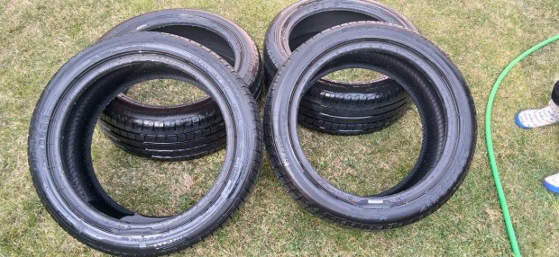 Pirelli ny�ri gumik elad� 