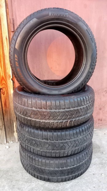 Pirelli sotozero tli gumiabroncs 