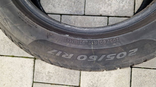 Pirelli téli gumi