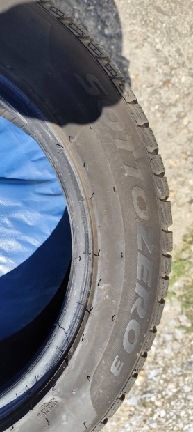 Pirelli teli gumi garnitura 4db
