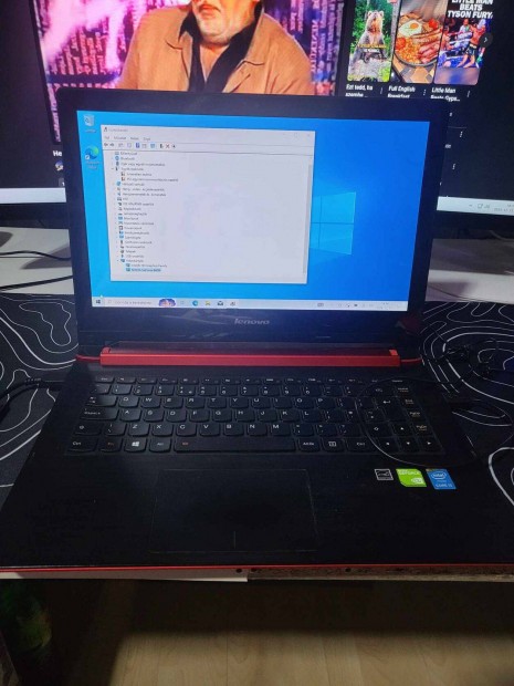 Piros lenovo rintklpernys laptop