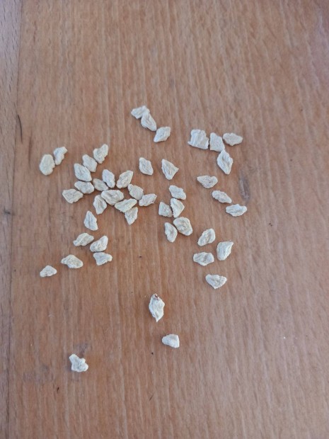 Piros pomelo magok 15db csomagban