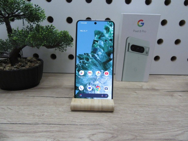 Pixel 8 Pro - Menta - Használt, szép állapot