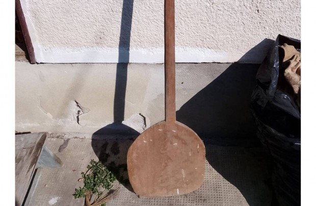 Pizza, kemence lap�t