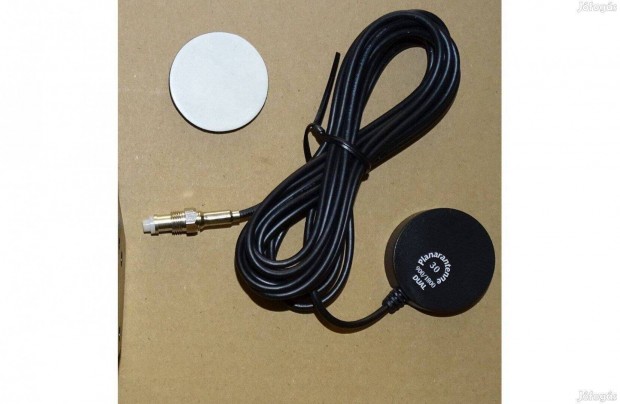 Planar Dual GSM antenna szerelt FME csatlakozval