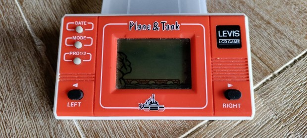 Plane & Tank - Levis LCD GAME