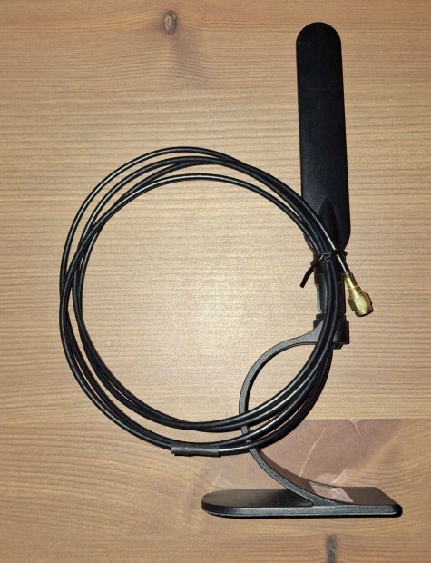 Planet ANT-OM5A asztali WiFi-antenna (dual band 2,4/5 GHz)