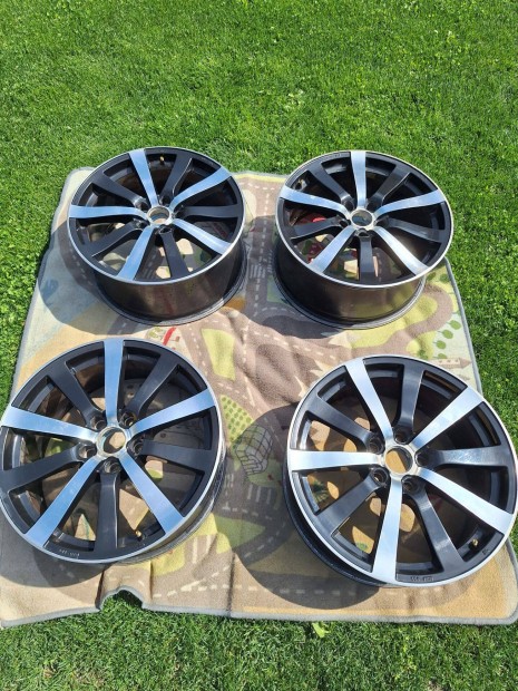 Platin 18 colos használt alufelni Honda Crv-ről