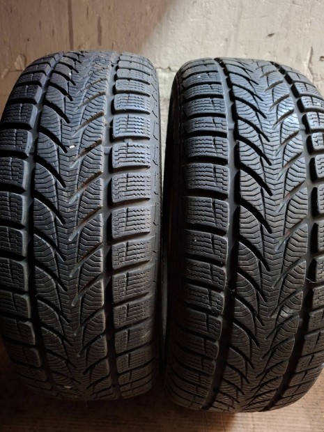 Platin 205/55R16 tli gumi pr