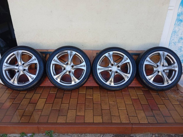Platin Alufelni 17" gumikkal