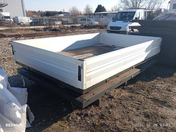 Plat�, vadonat�j