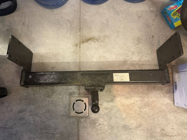 Platós VW Crafter vonóhorog