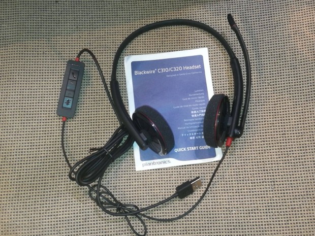 Platronics Call Center headset j elad