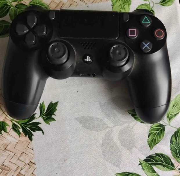 Play station 4 kontroller