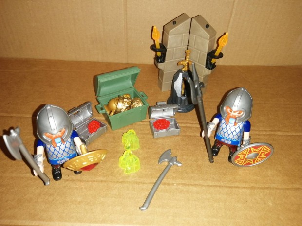 Playmobil 6061. A kirlyi kincs rzje. 'Trpk' 