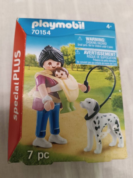 Playmobil 70154 anyuka kisbabval s kutyval 