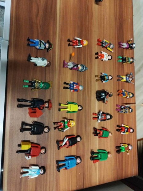 Playmobil figurk 66 db