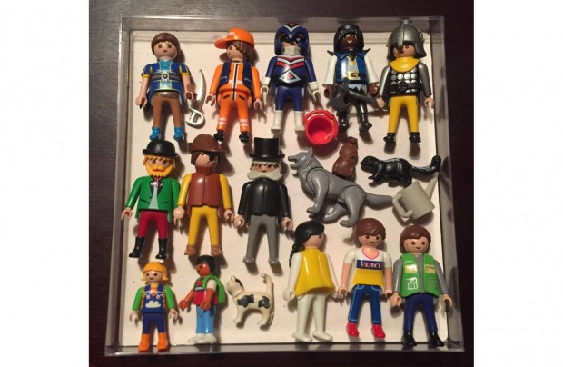 Playmobil figurk egytt olcsn