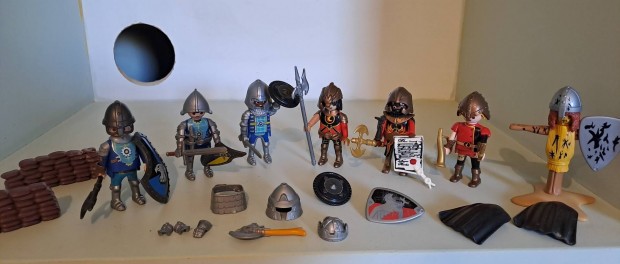 Playmobil harcol karakterek