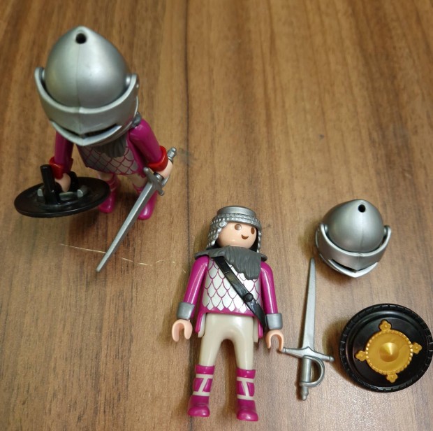 Playmobil katona figurk felszerelssel elad 
