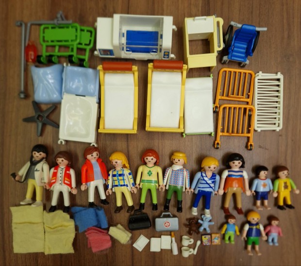 Playmobil krhzi felszerels, figurkkal elad 