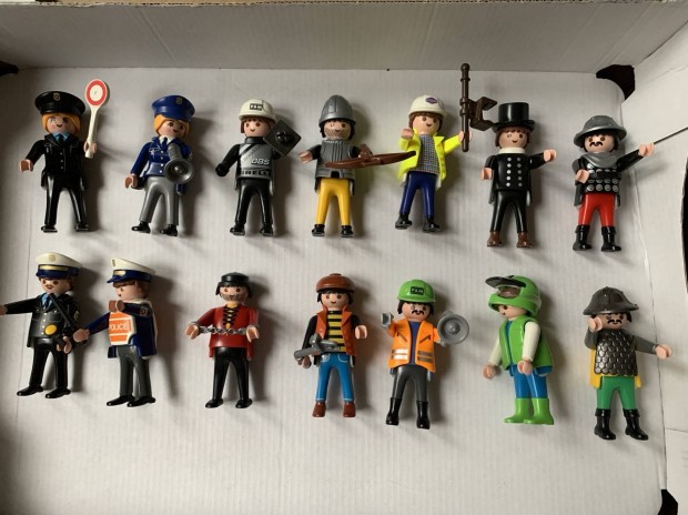 Playmobil rendrk, szervizes, motoros futr