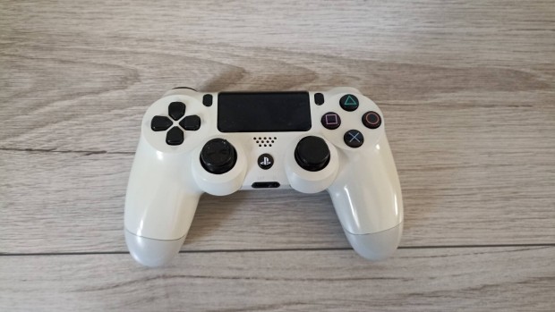 Playstation 4 PS4 kontroller alkatrésznek