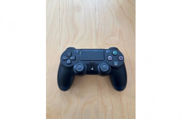 Playstation 4 PS4 kontroller fekete (hasznlt)