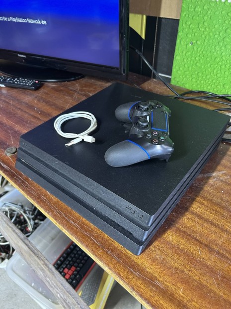Playstation 4 Pro 1TB