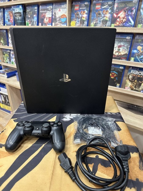 Playstation 4 Pro,szakzletbl 6 h garancival