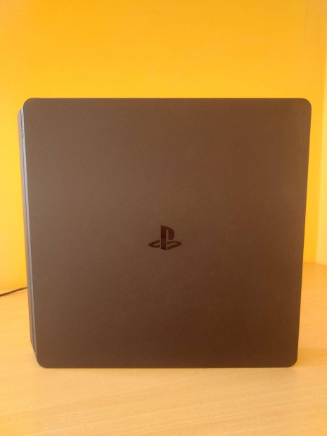 Playstation 4 Slim 1TB