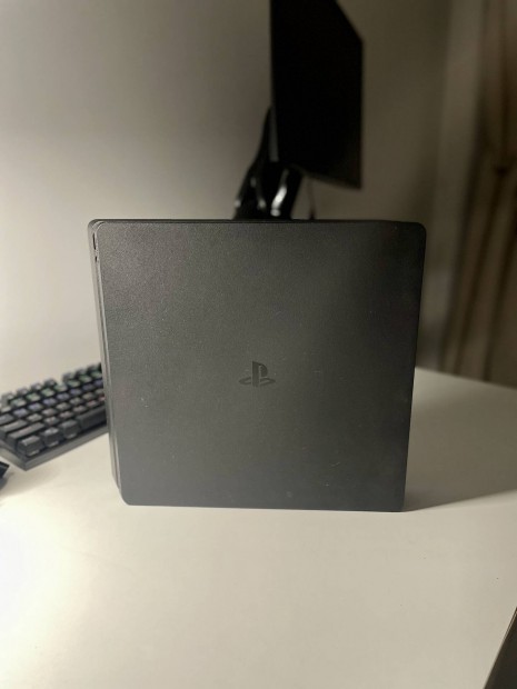 Playstation 4 Slim 1TB+ Extrk