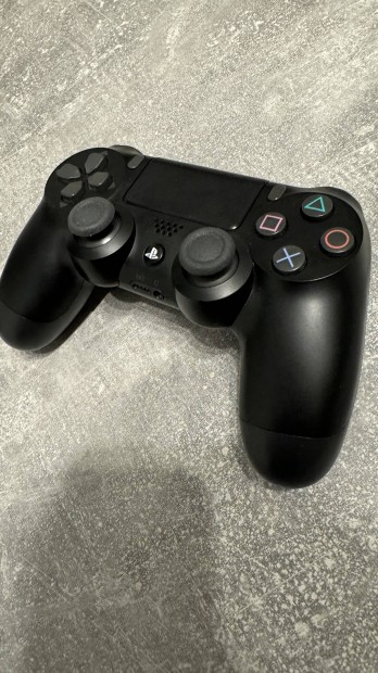 Playstation 4 kontroller v2(dualshock 4)