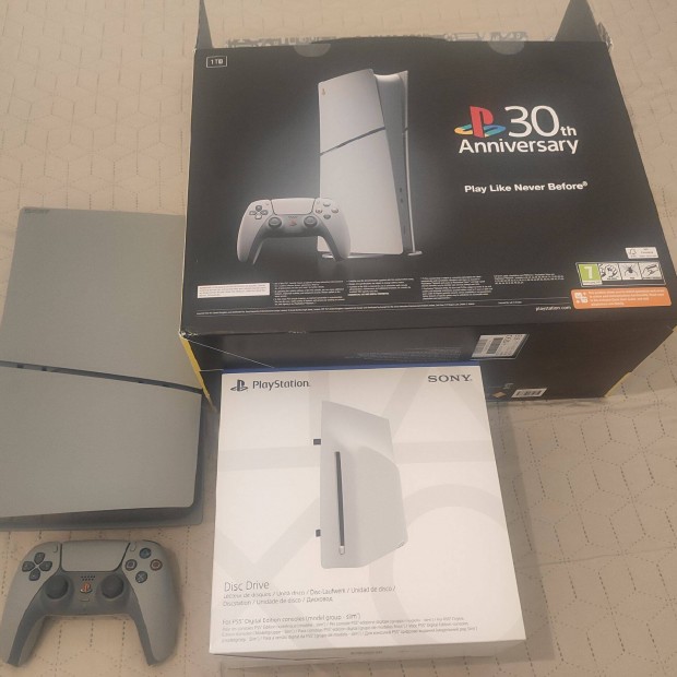 Playstation 5 Slim 30th Anniversary Digital Edition + Disc Drive !!