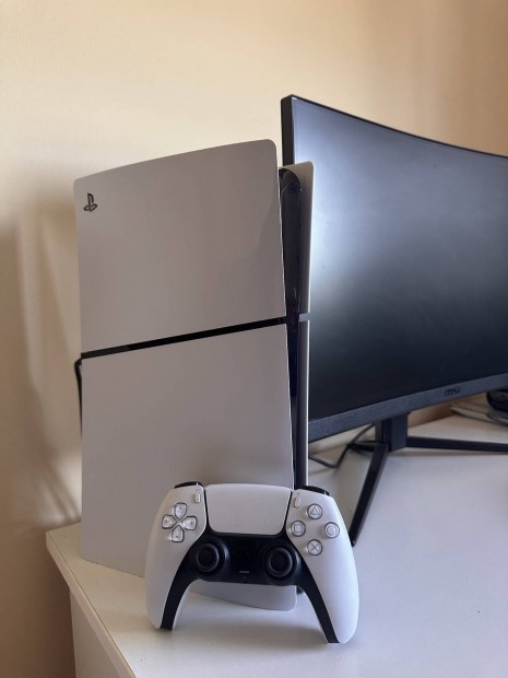 Playstation 5 Slim konzol (lemezes változat).