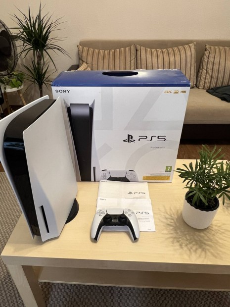 Playstation 5 / PS5 CFI-1116