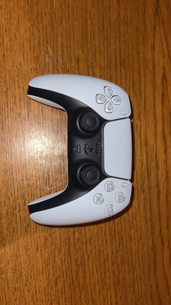 Playstation 5 kontroller