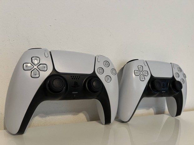 Playstation 5 vezetk nlkli kontrollerek.