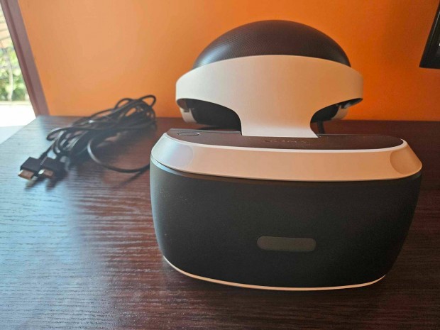 Playstation VR, PS VR v2, komplett set+Skyrim VR+2 Move karral elad