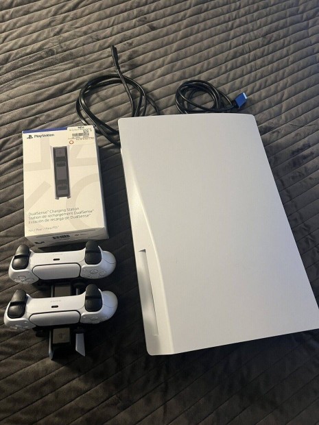 Playstation / PS 5 - 2 db controller, jtkok