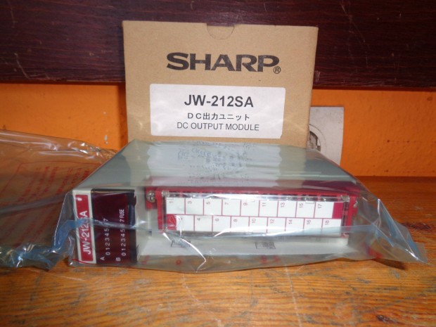 Plc DC output modul j Sharp ( 5834)