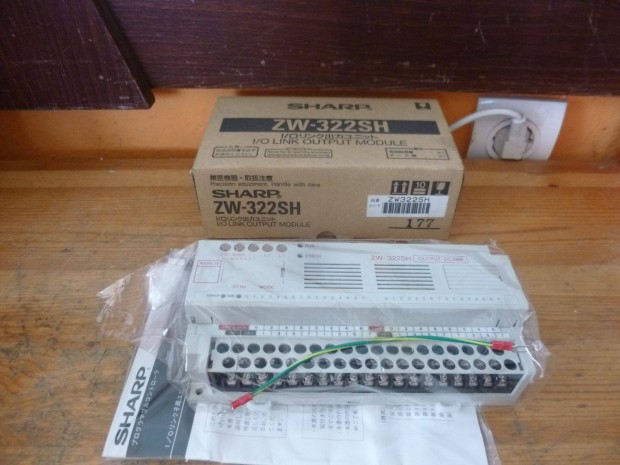 Plc I/O Link output modul j Sharp ( 5551)