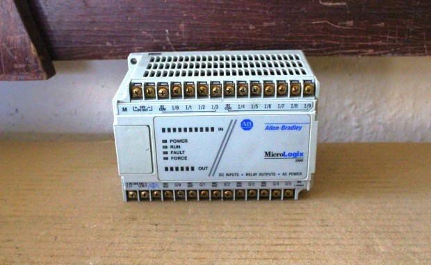 Plc ipari vezrl Allen Bradley ( 6965 )