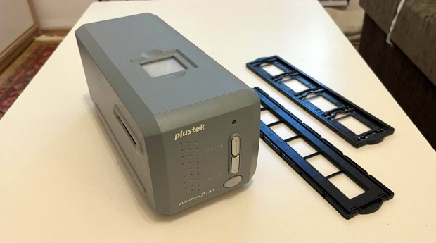 Plustek Opticfilm 7200 filmszkenner