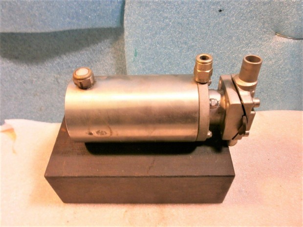 Pneumatikus működésű membrán szelep DN4-10 ( 3288)