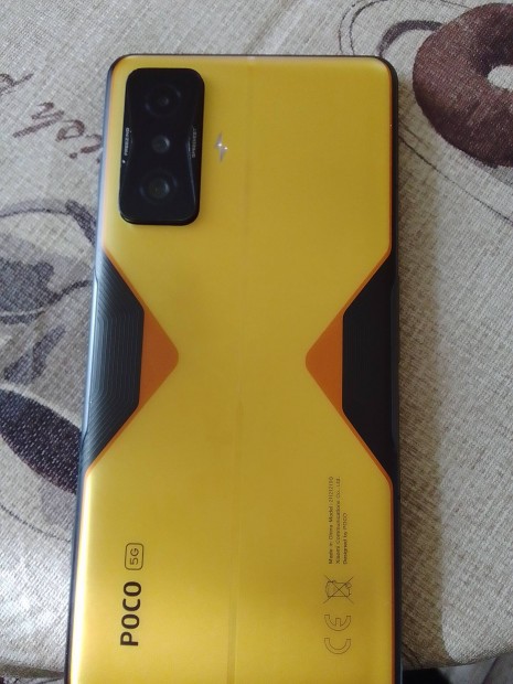 Poco F4 GT gaming telefon 